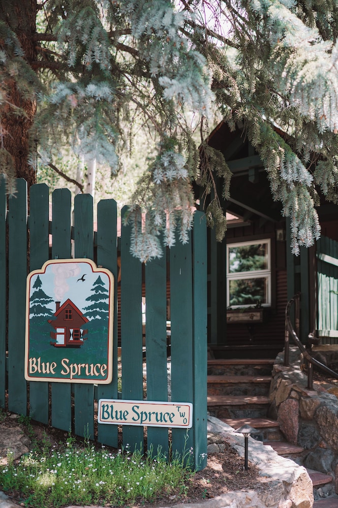 Highland Haven Creekside Inn - photo 210