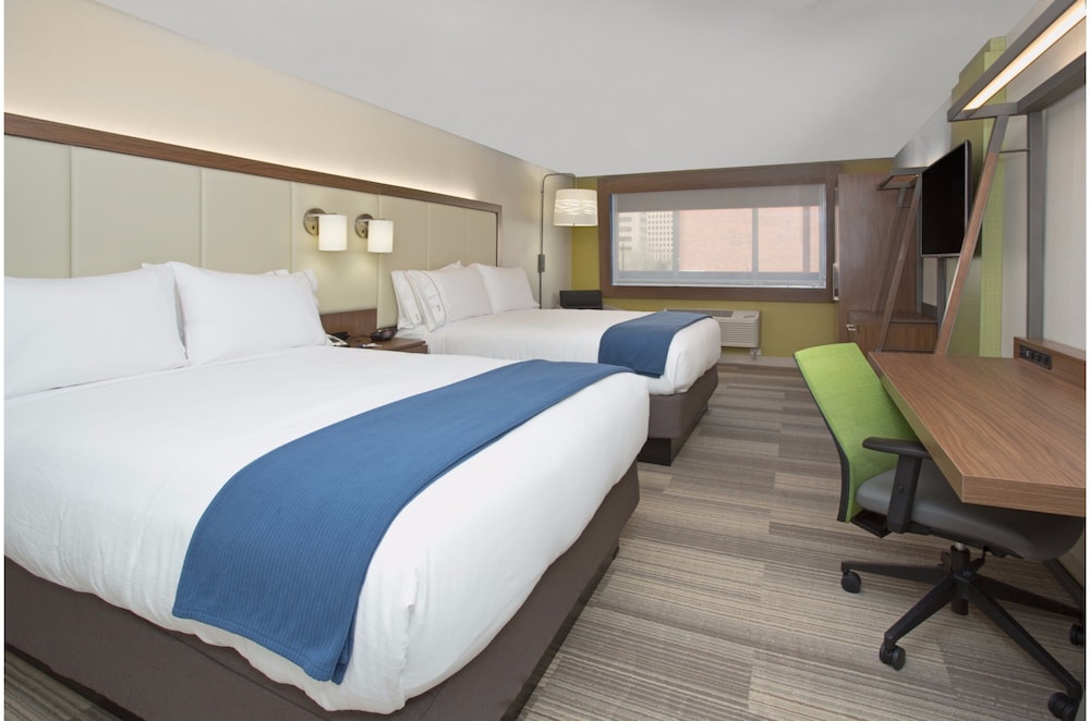 Holiday Inn Express & Suites Olathe South by IHG - photo 7