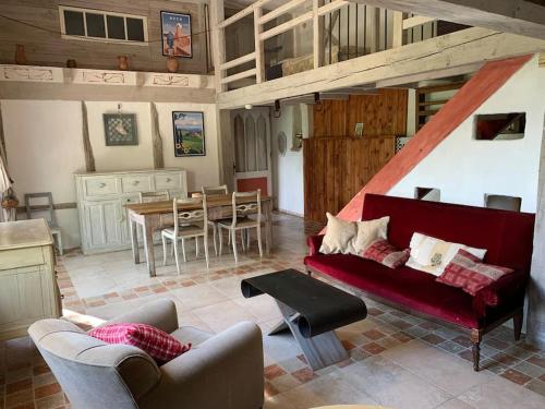 Le Tapis Vert Loft Avec Jardin — Auch