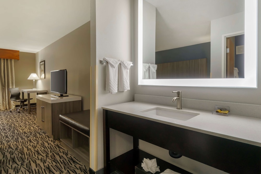 Best Western Plus Mountain View Auburn Inn - photo 2