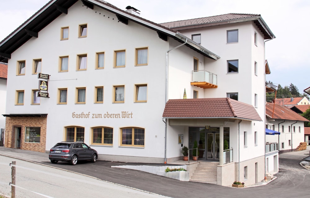Hotel Gasthof Zum Oberen Wirt - carbon neutral hotel in Regen