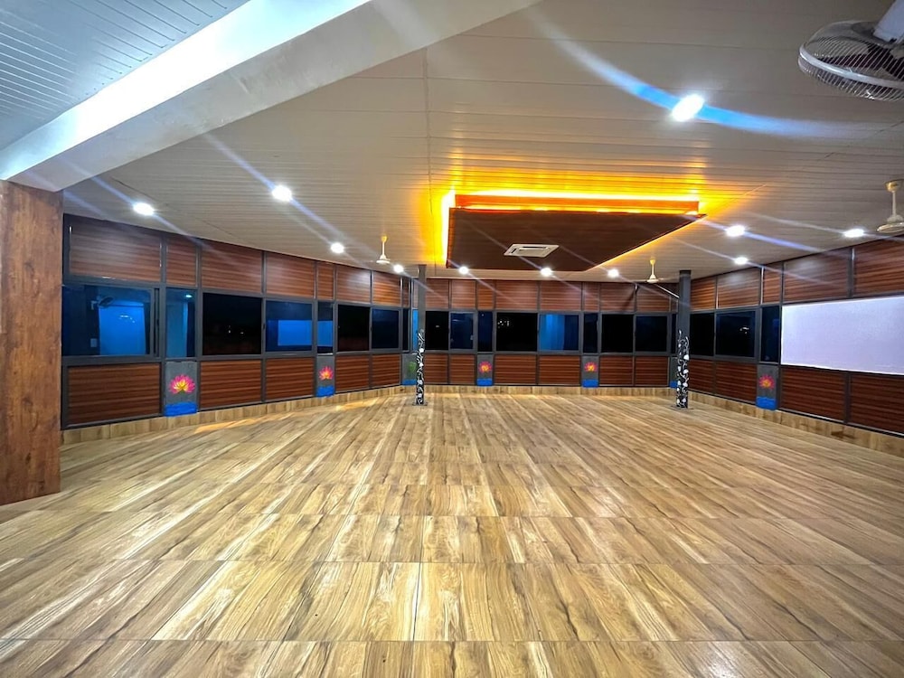 Konark Palace Hotel - last minute hotel in Udaipur
