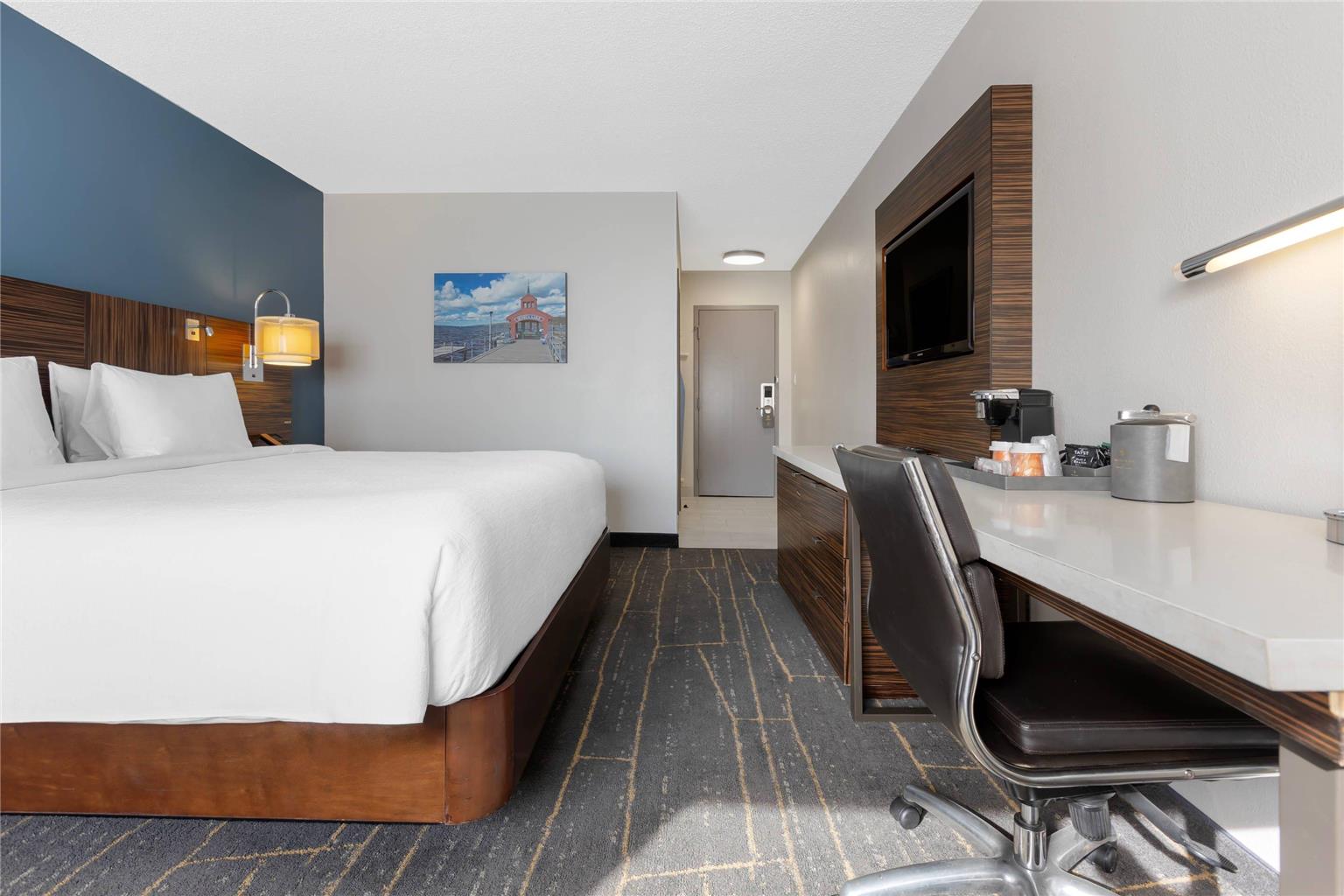 The Lux Hotel & Conference Center an Ascend Collection Hotel - photo 21