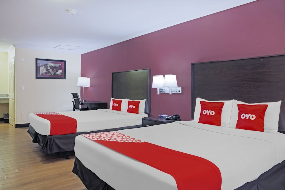 OYO Hotel McAllen Airport South - photo 22
