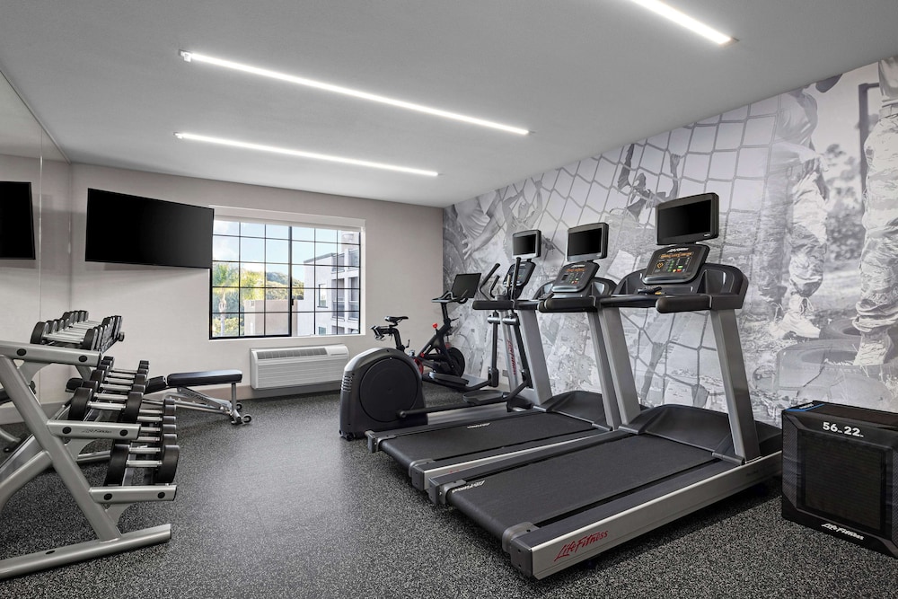 Homewood Suites by Hilton San Diego Airport Liberty Station - photo 33