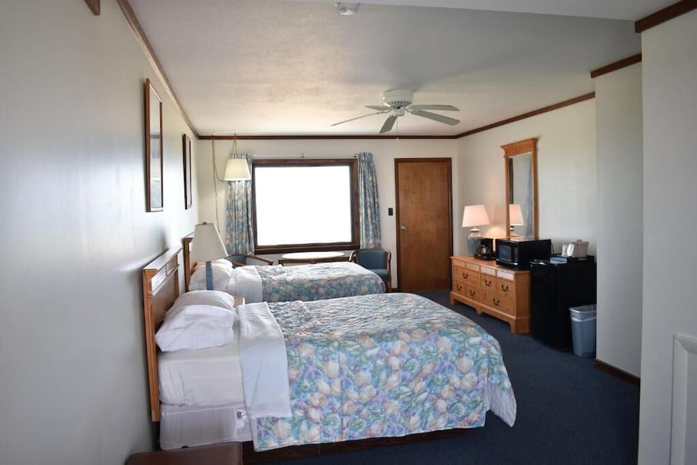 Blue Heron Motel - photo 2