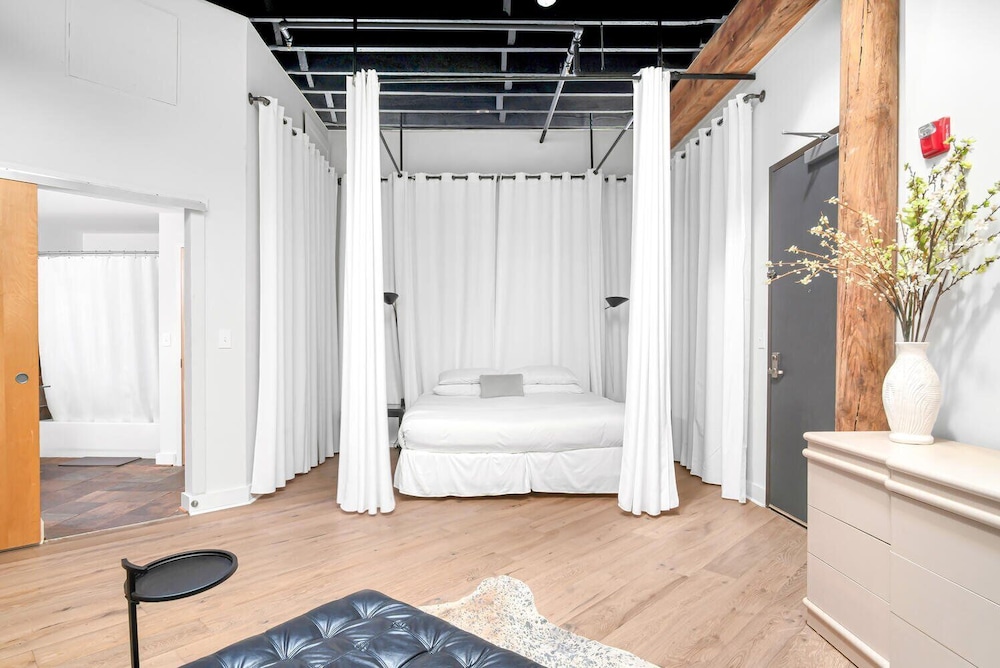 Music City Lofts — 4-Star Luxury Hotel in Nashville, United States