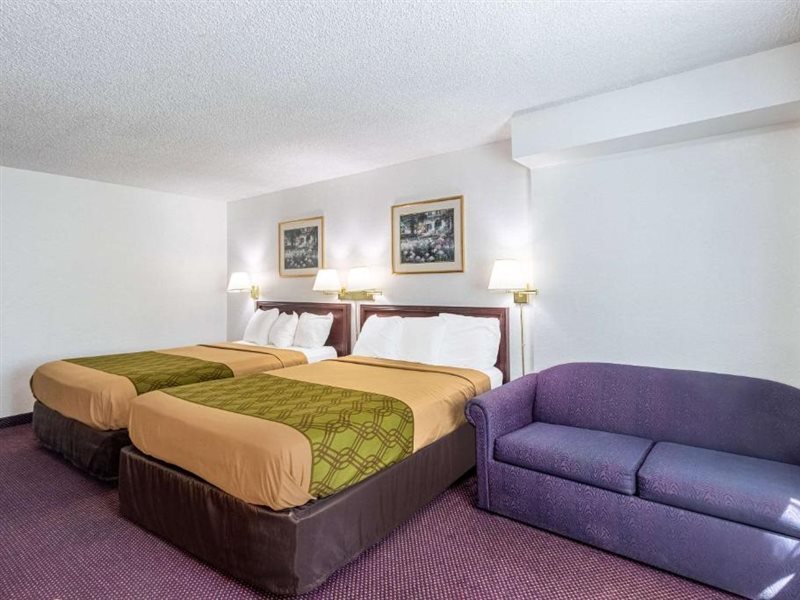 Rodeway Inn & Suites Portland West Beaverton - photo 8