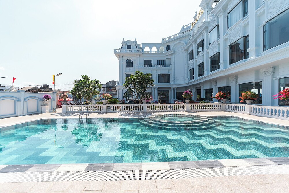 Bamboo Riverside Boutique Hotel — hotel in Chau Thanh