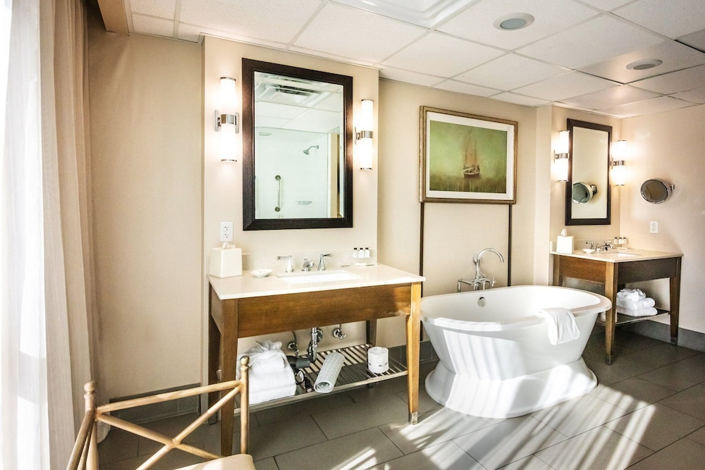 Crowne Plaza Charleston Airport Conv Ctr by IHG - photo 11