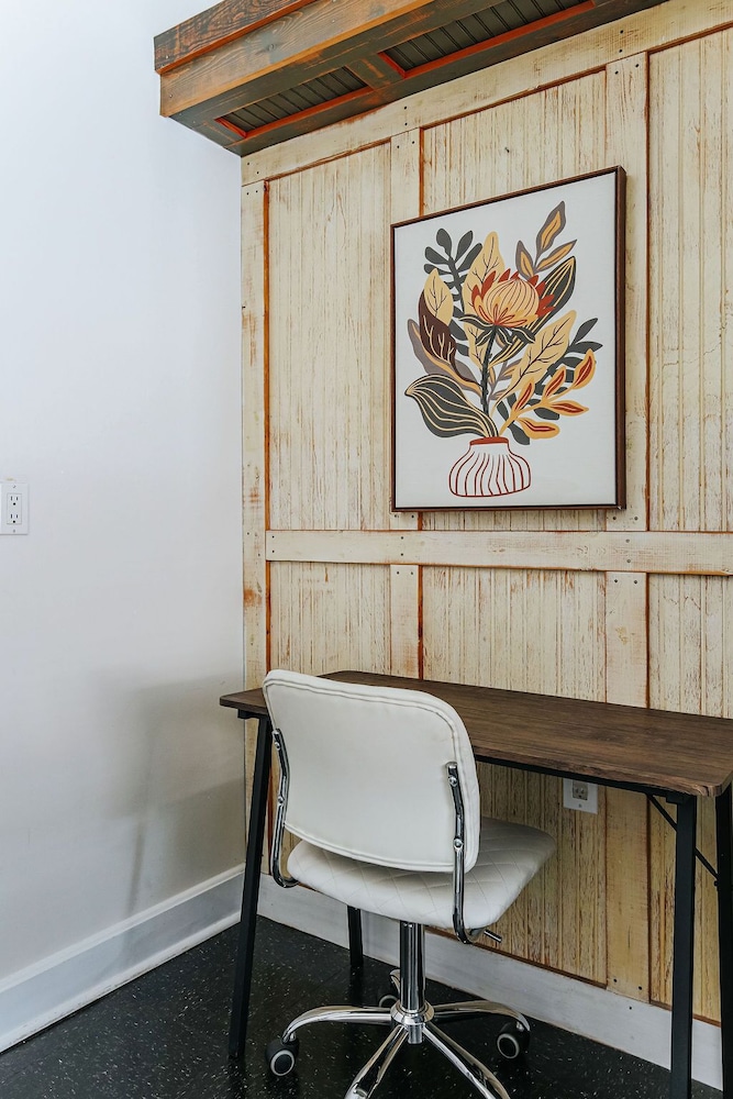 The Storefront - photo 28