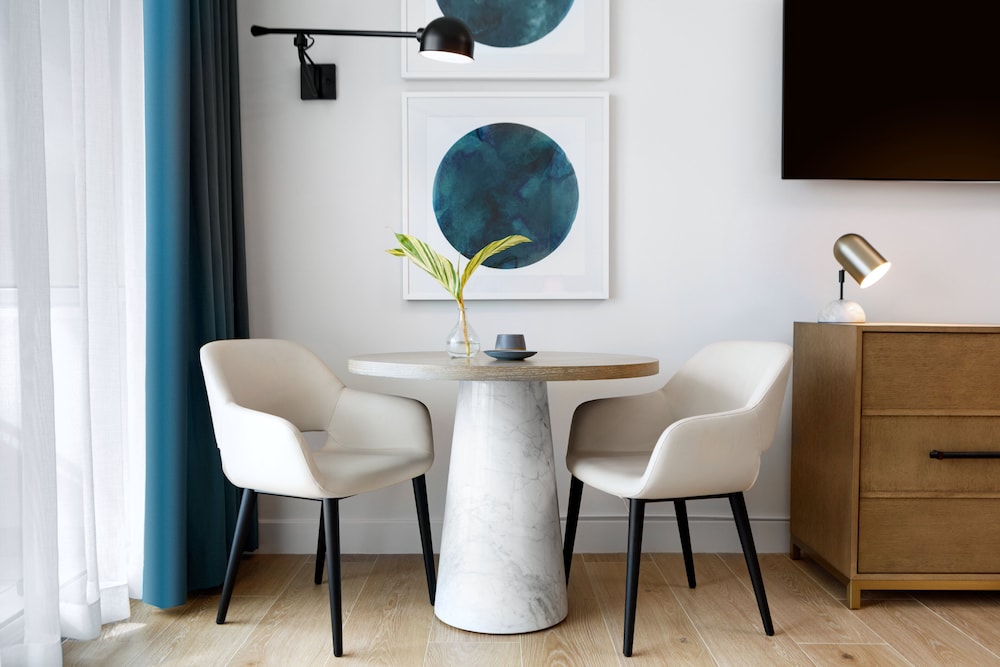 Kimpton Epic Hotel By Ihg - photo 14