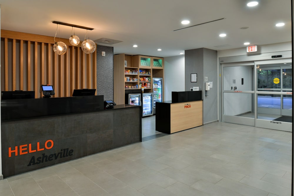 TownePlace Suites Asheville Downtown - photo 4