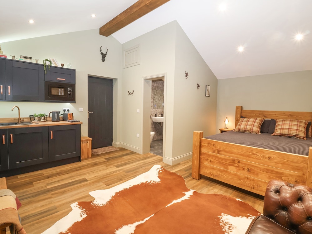Dragonstone Lodge — 4-Star Luxury Hotel in Northallerton, United Kingdom
