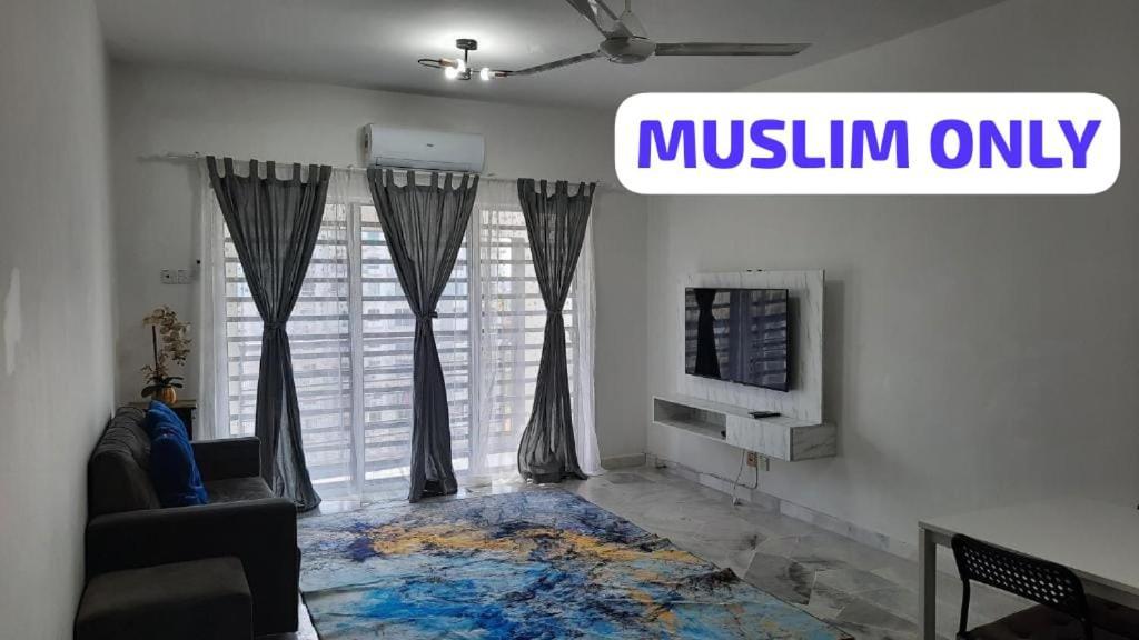 The EH's Homestay Marina View Villa PortDickson — 4-Star Luxury Hotel in Port Dickson, Malaysia