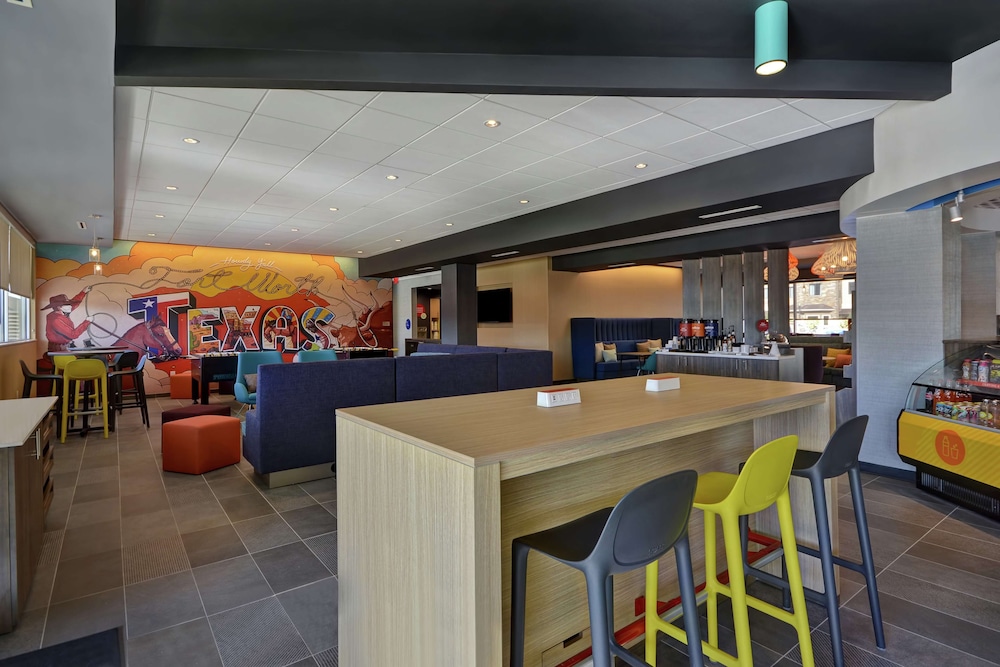 Tru by Hilton Fort Worth Fossil Creek - photo 5