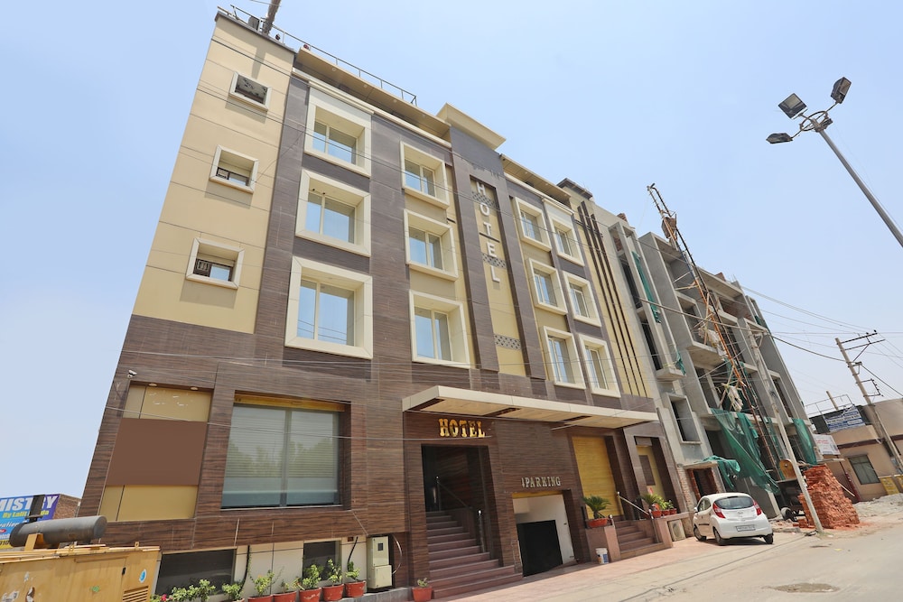 Oyo 2295 Hotel Razia Inn in Hisar, India