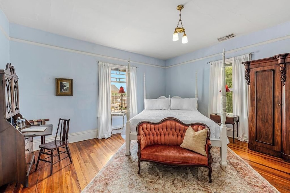 The Veranda Historic Inn - photo 18
