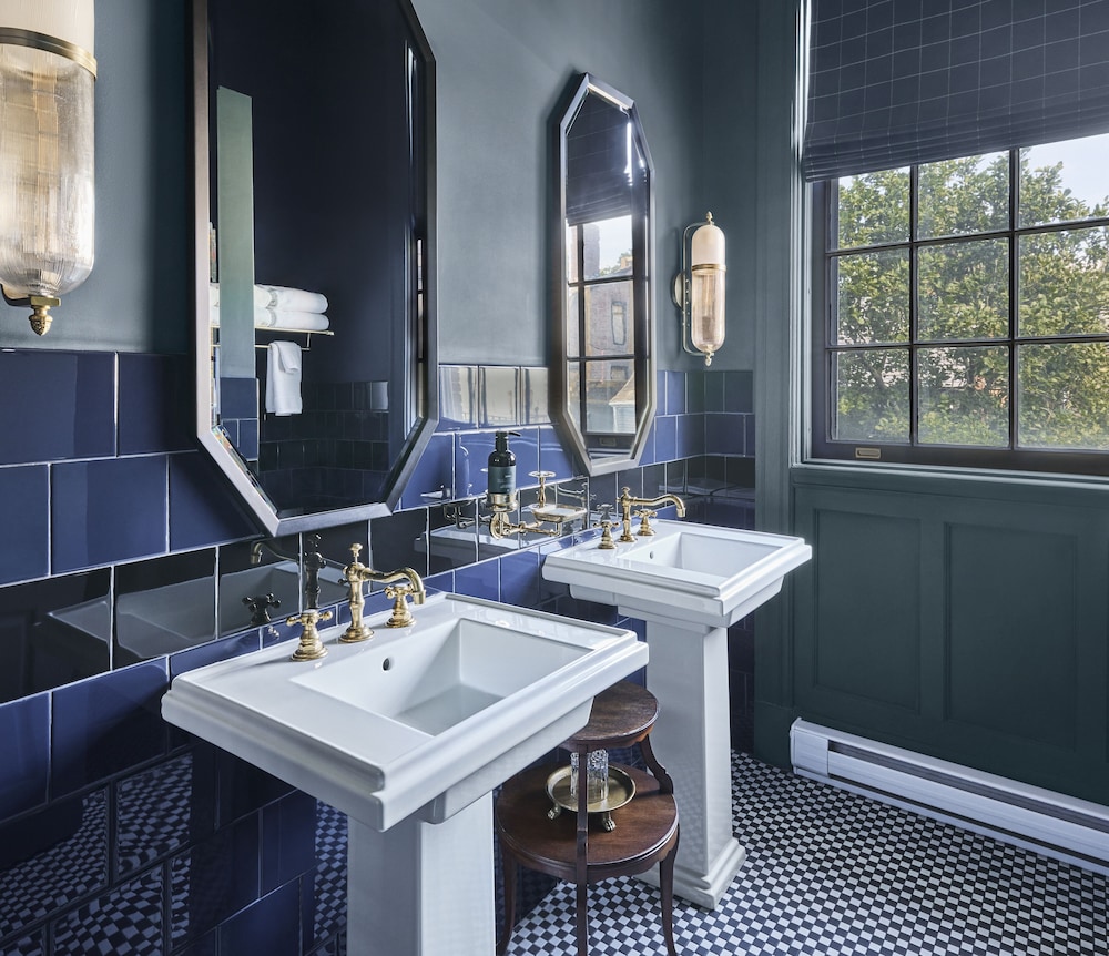 The Vanderbilt Auberge Collection - photo 37