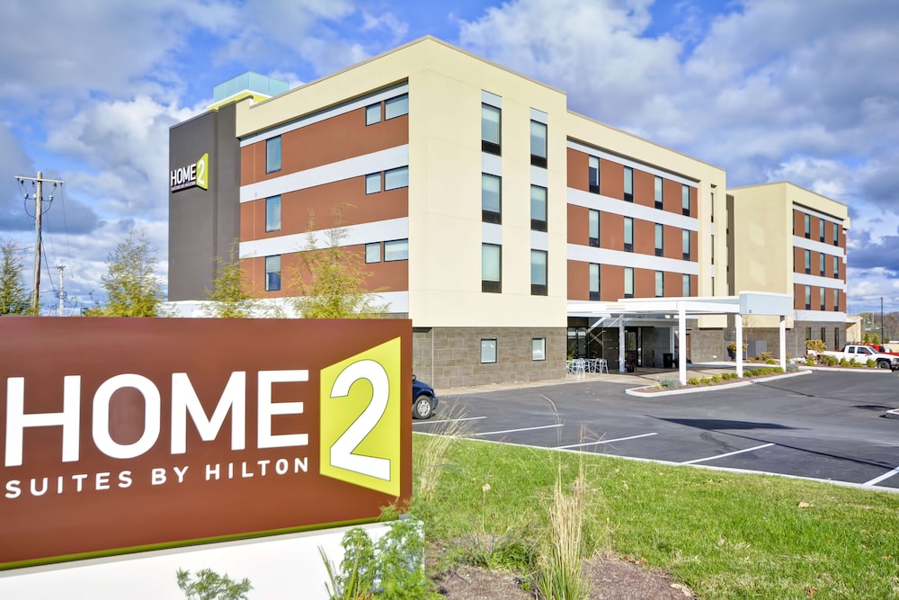 Home2 Suites by Hilton Oswego - photo 2