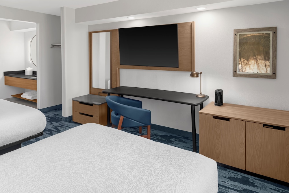 Fairfield Inn & Suites by Marriott San Francisco San Carlos - photo 25
