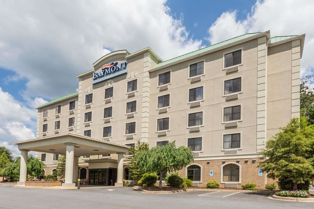 Howard Johnson Inn Asheville Biltmore - photo 38