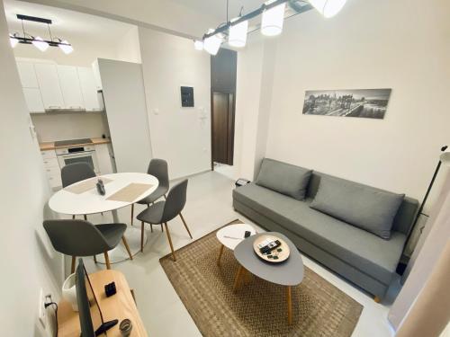 Studio antigonidon square — 4-Star Luxury Hotel in Thessaloniki, Greece