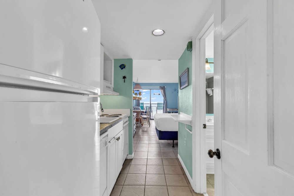 Bluewater Resort 306 - photo 10