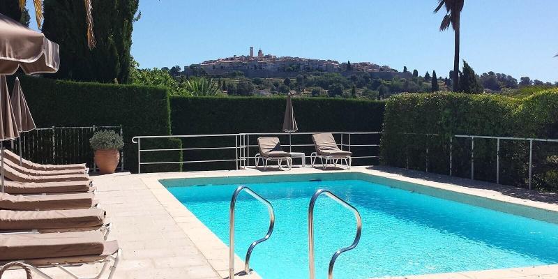 Hôtel Alain Llorca - carbon neutral hotel in La Colle-Sur-Loup
