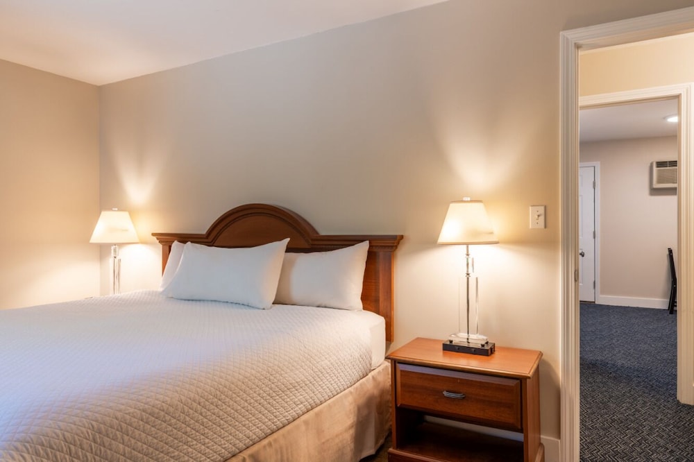 Ogunquit Hotel & Suites - photo 12