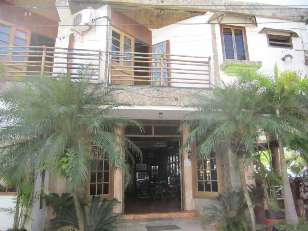 Hotel Sherwood in Tela, Honduras