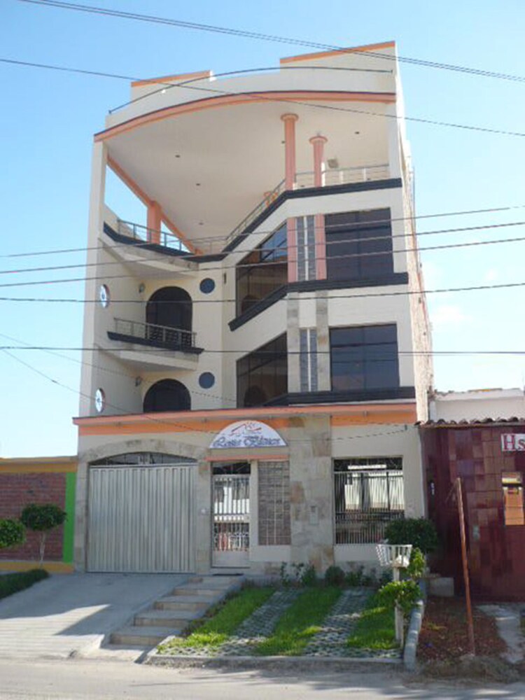 Hotel Via Loma Blanca in Piura, Peru