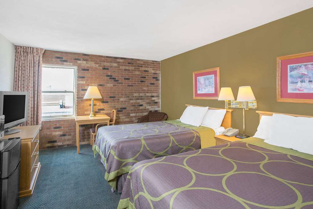 Super 8 by Wyndham Blytheville - photo 14