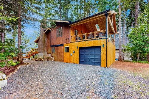 Lake Cushman Escape - last minute hotel in Unknown City