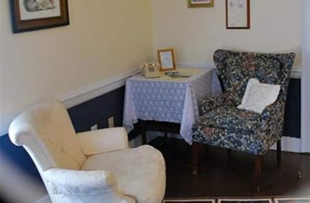Carrier Houses B&B - photo 49