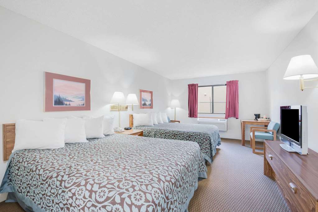 Days Inn by Wyndham Sturgis - photo 6