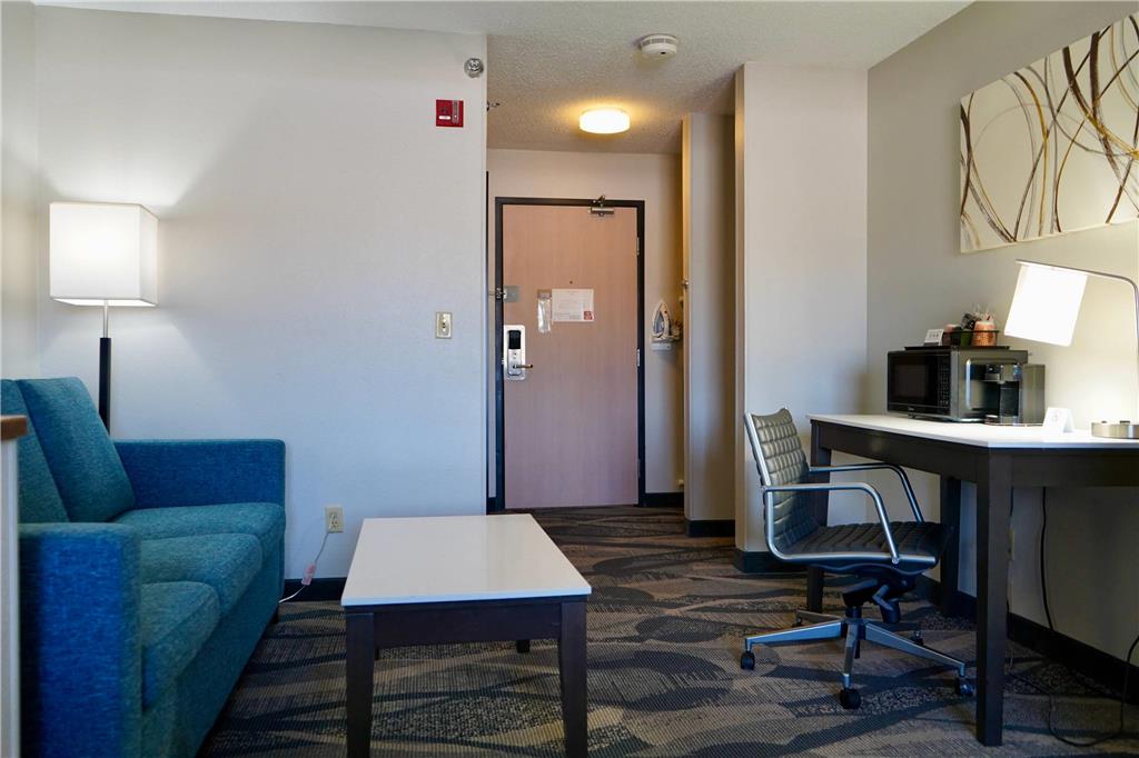 Clarion Inn Fairborn near Wright Patterson AFB - photo 21
