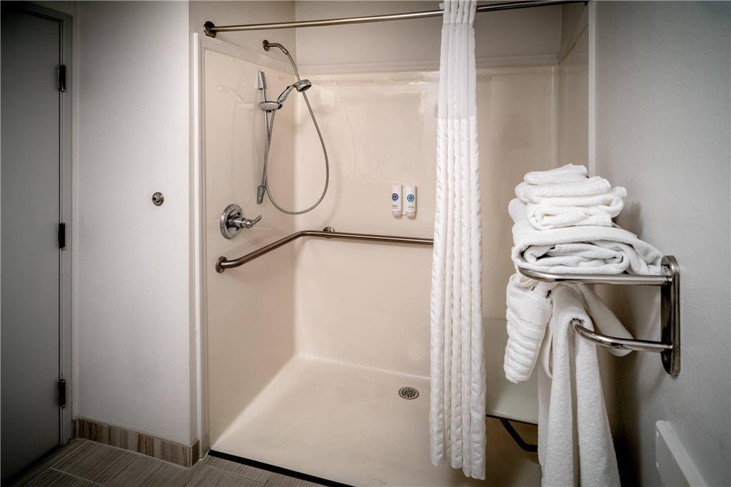 Comfort Suites Prestonsburg West - photo 9