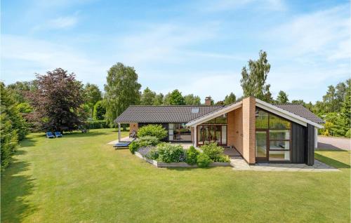 Nice Home In Væggerløse With Sauna — 5-Star Luxury Hotel in None, Denmark
