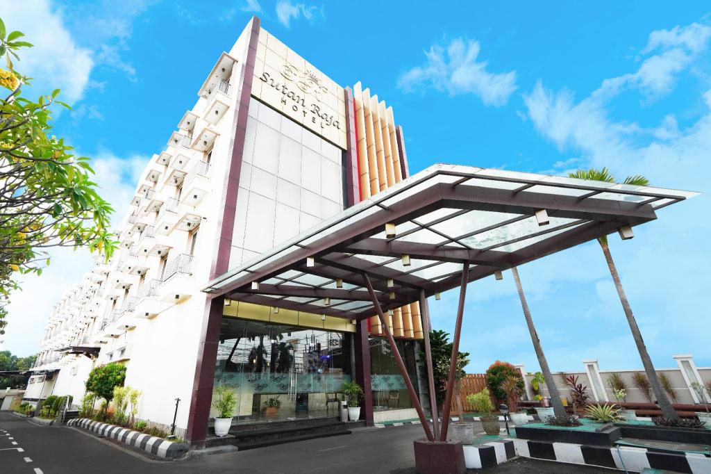 Hotel Sutan Raja in Cirebon, Indonesia