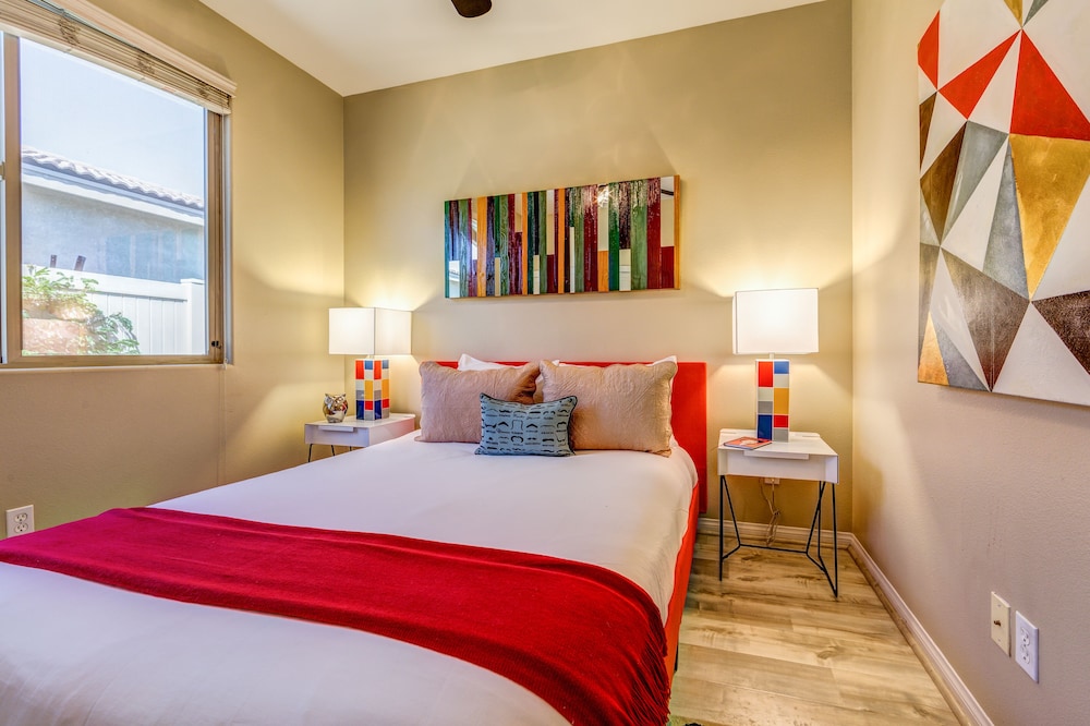Magnolia by Avantstay Magnificent Coachella Valley Oasis w Pool & Spa - photo 17