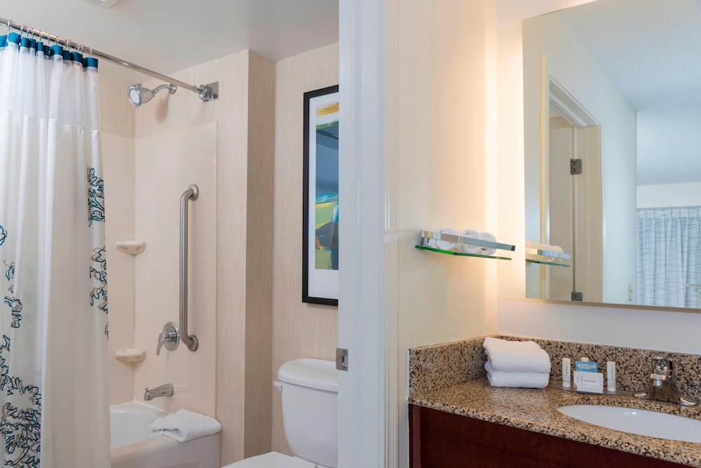 Residence Inn By Marriott Grand Rapids West - photo 28