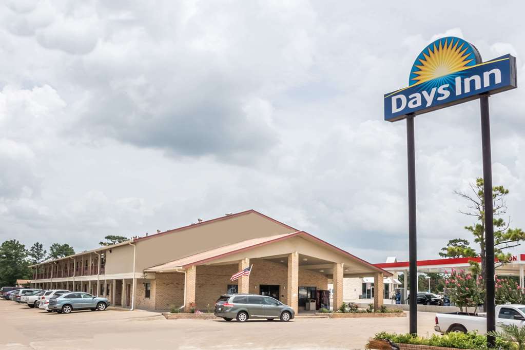 Days Inn by Wyndham Bastrop — hotel in Bastrop