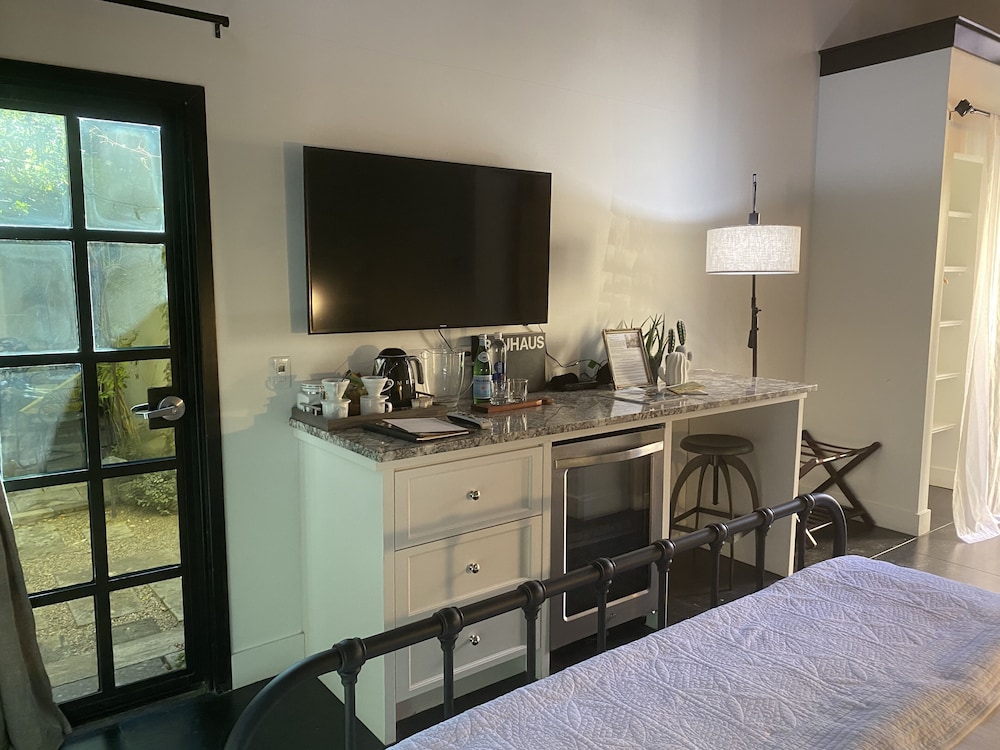 Bespoke Inn Scottsdale - photo 22