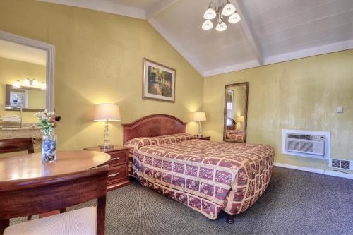 Bayside Inn - photo 14