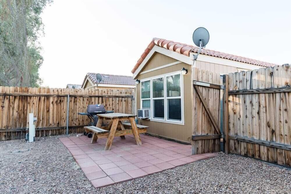 Twentynine Palms RV Resort and Cottages - photo 13
