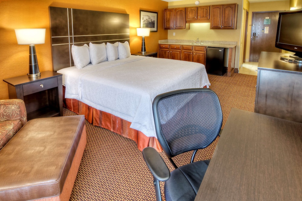 Hampton Inn Pittsburgh West Mifflin - photo 8