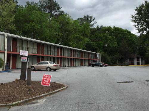 Cheshire Motor Inn - photo 7