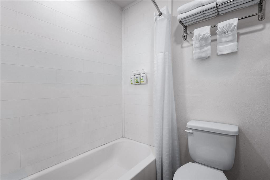 Ramada by Wyndham York Harrisburg Hershey - photo 10