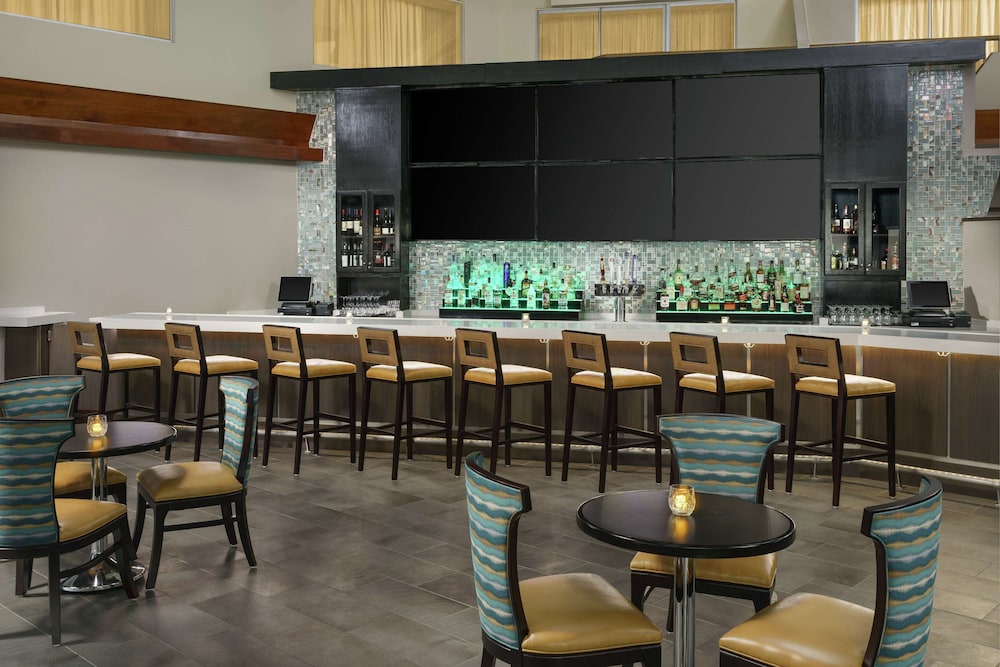 DoubleTree by Hilton Orlando Airport - photo 39
